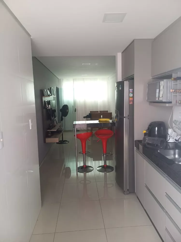 Apartamento à venda com 2 quartos, 48m² - Foto 4