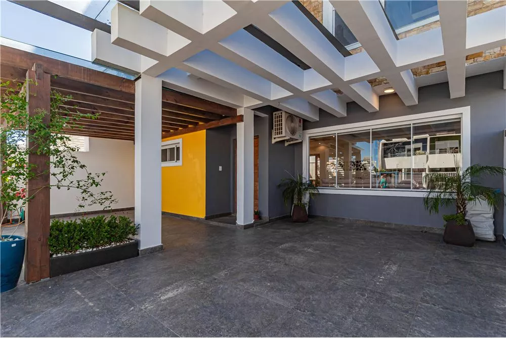 Casa à venda com 4 quartos, 170m² - Foto 8