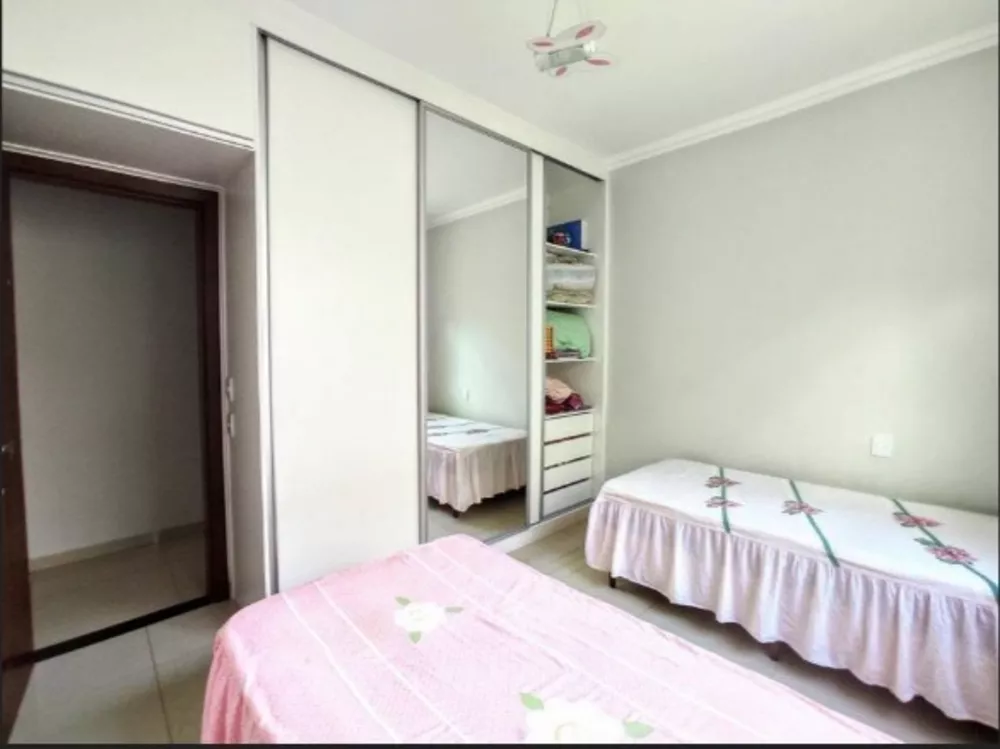 Casa à venda com 3 quartos, 168m² - Foto 16