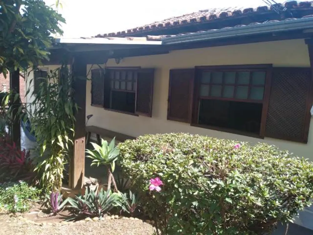 Casa, 4 quartos, 320 m² - Foto 1