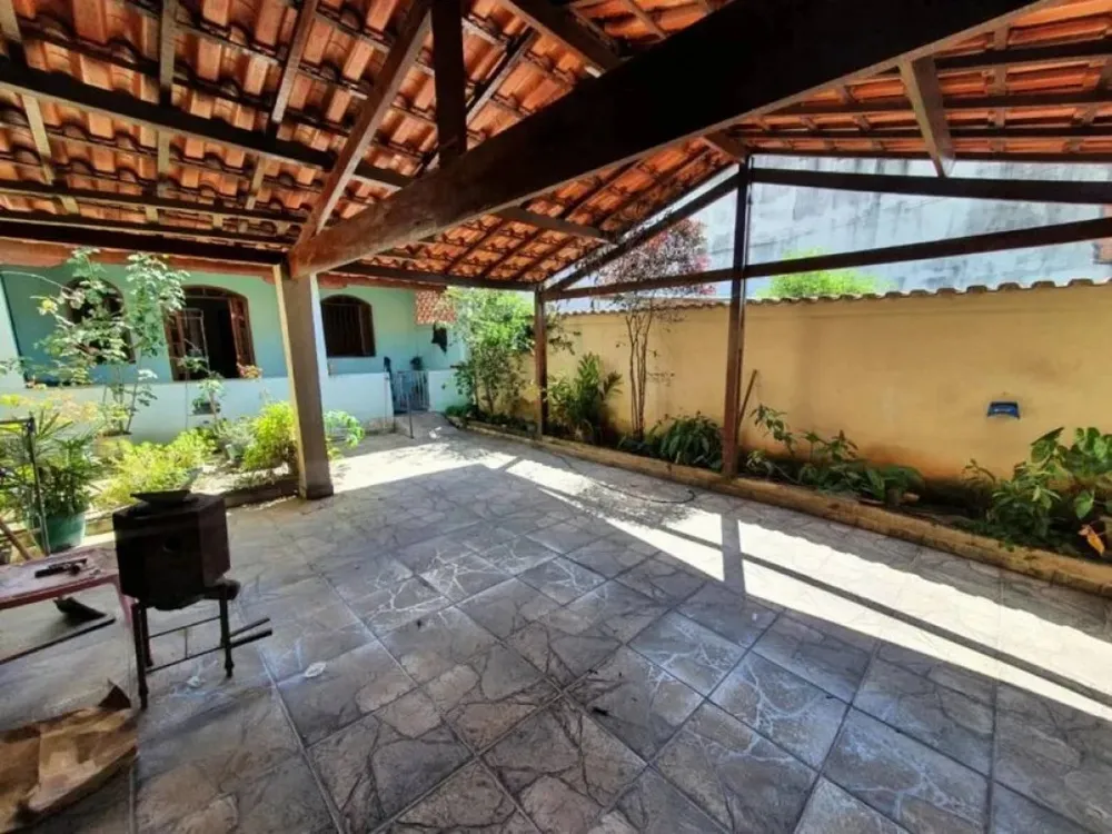 Casa, 3 quartos, 182 m² - Foto 1