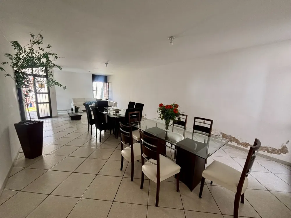 Casa, 4 quartos, 325 m² - Foto 4