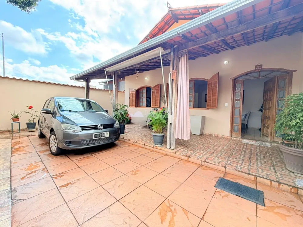 Casa, 3 quartos, 160 m² - Foto 1