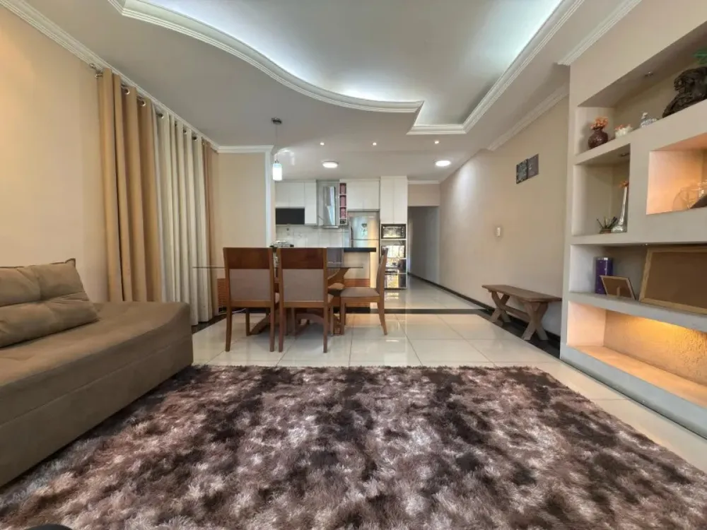 Casa, 4 quartos, 180 m² - Foto 4