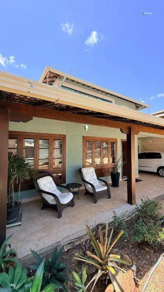 Casa, 4 quartos, 318 m² - Foto 2