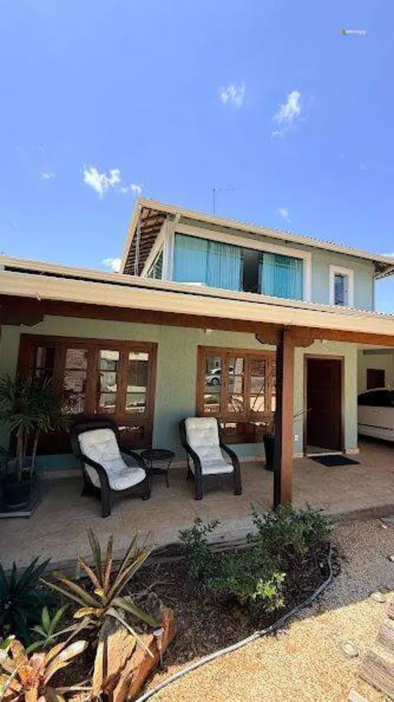 Casa, 4 quartos, 318 m² - Foto 1