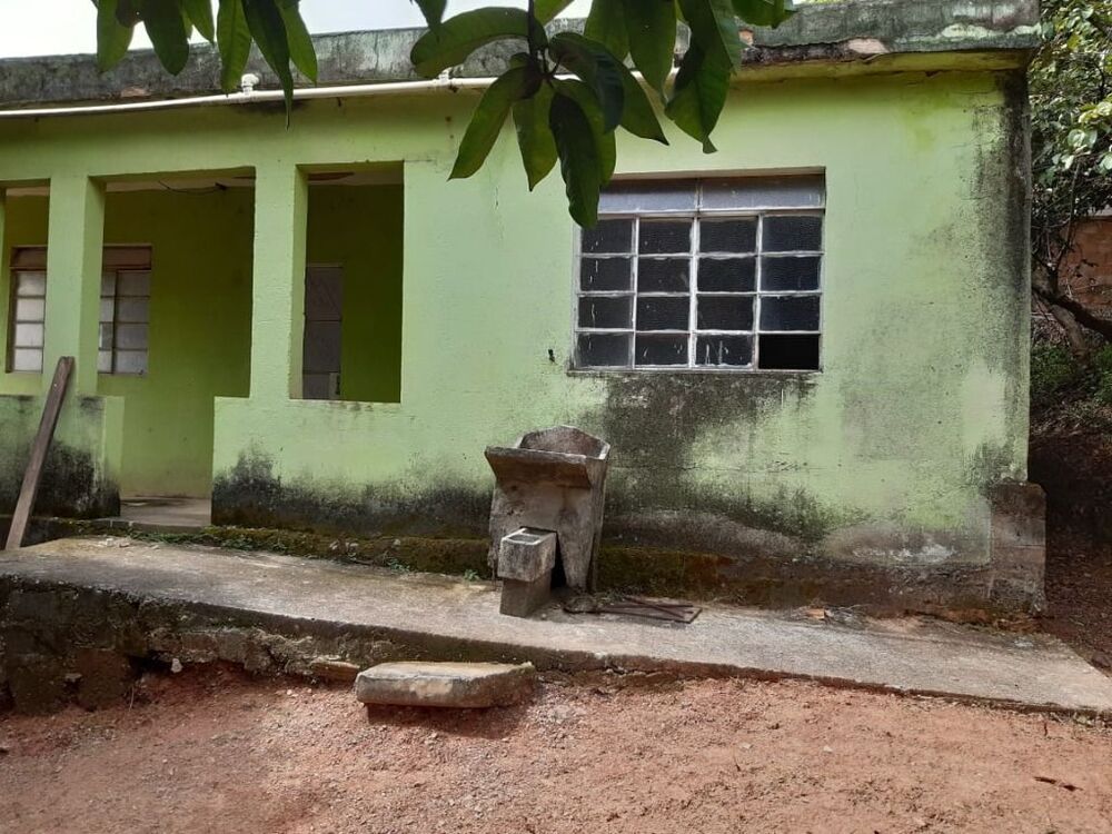 Casa à venda com 3 quartos - Foto 1