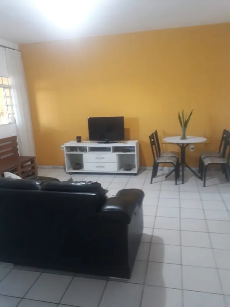 Casa, 4 quartos, 186 m² - Foto 1