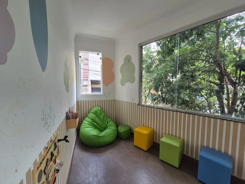 Casa, 5 quartos, 240 m² - Foto 2
