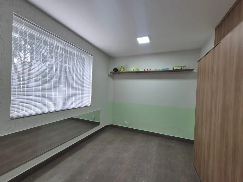 Casa, 5 quartos, 240 m² - Foto 21