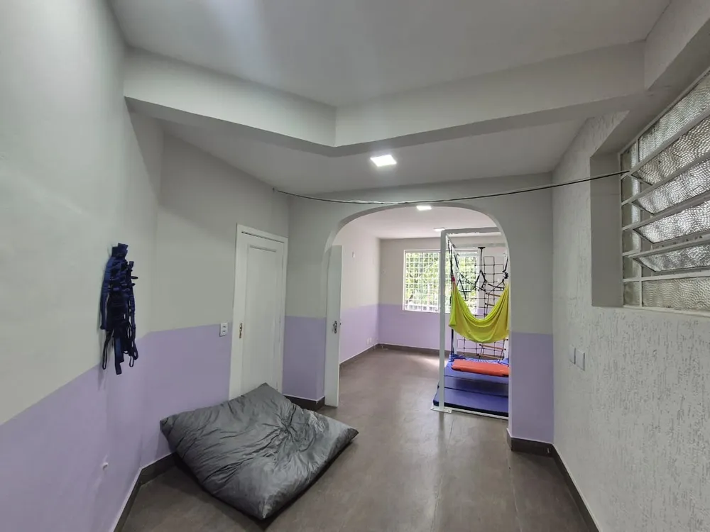 Casa, 5 quartos, 240 m² - Foto 12