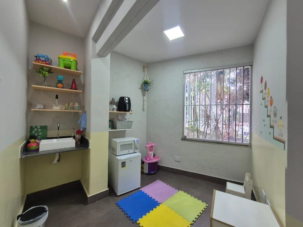 Casa, 5 quartos, 240 m² - Foto 16