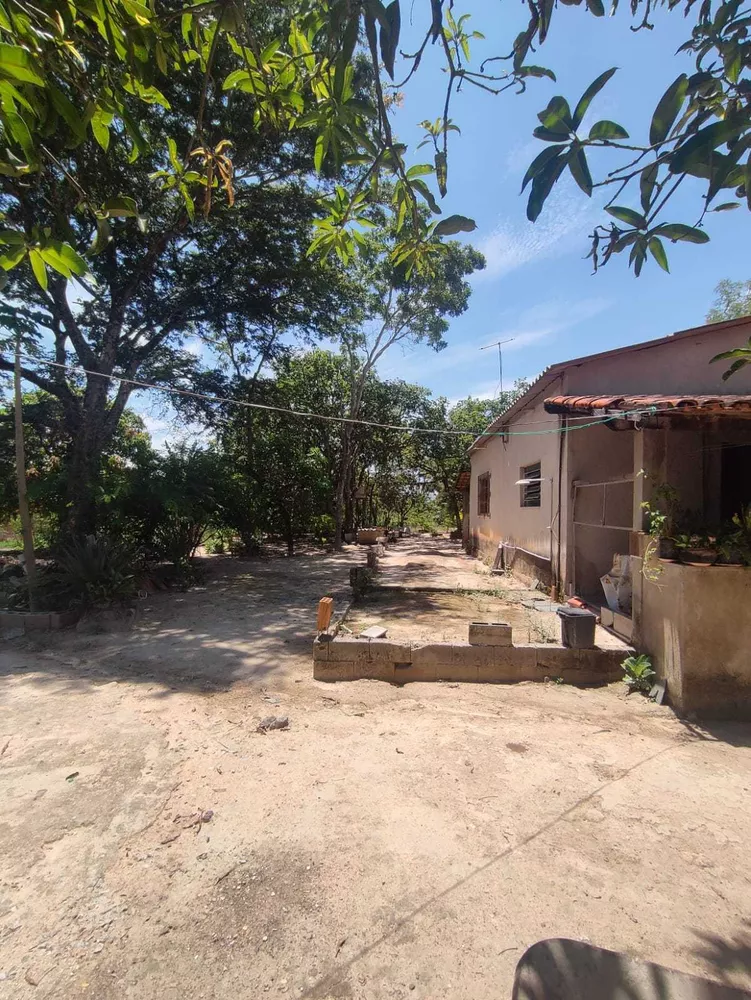 Chácara à venda com 2 quartos, 380m² - Foto 3