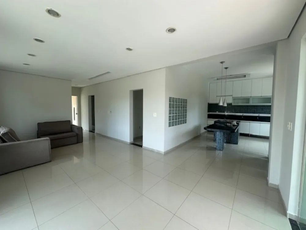Chácara, 3 quartos, 1104 m² - Foto 5