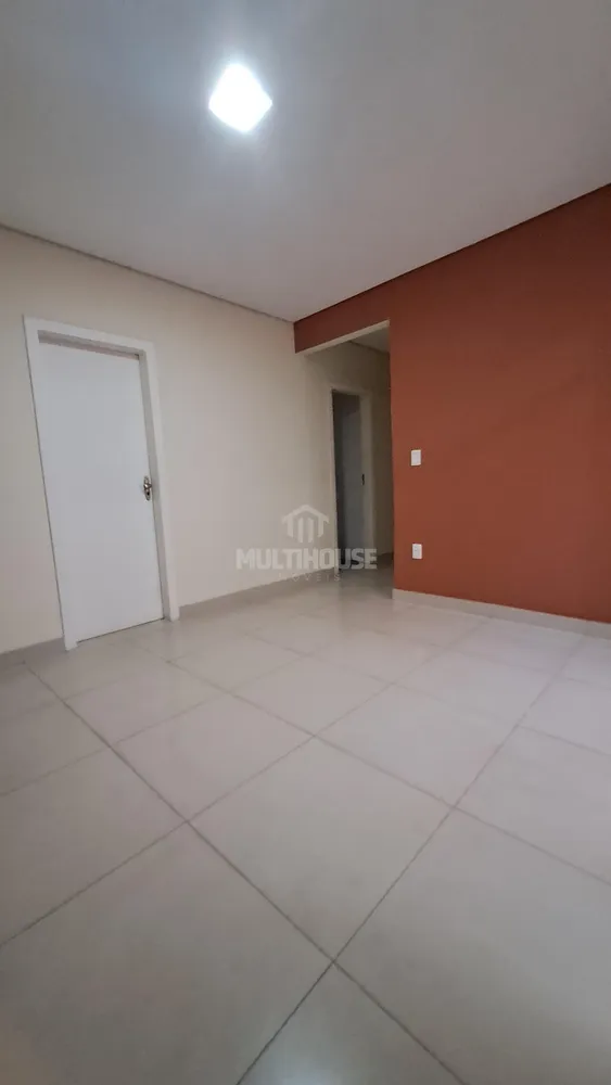 Casa, 3 quartos, 294 m² - Foto 3