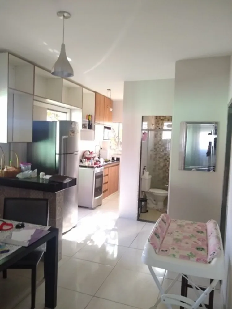Casa, 3 quartos, 72 m² - Foto 2