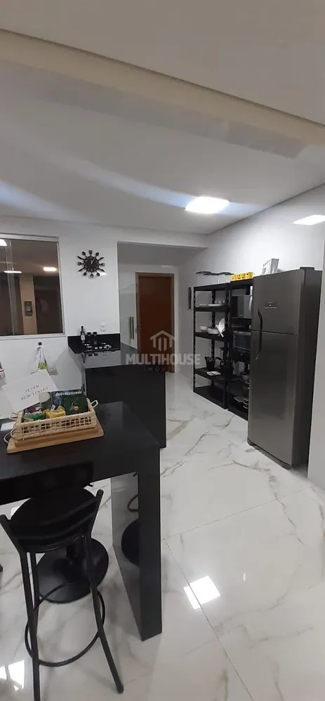 Casa, 3 quartos, 164 m² - Foto 4