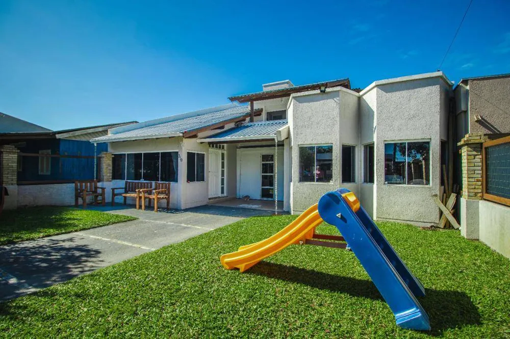 Casa, 2 quartos, 200 m² - Foto 2