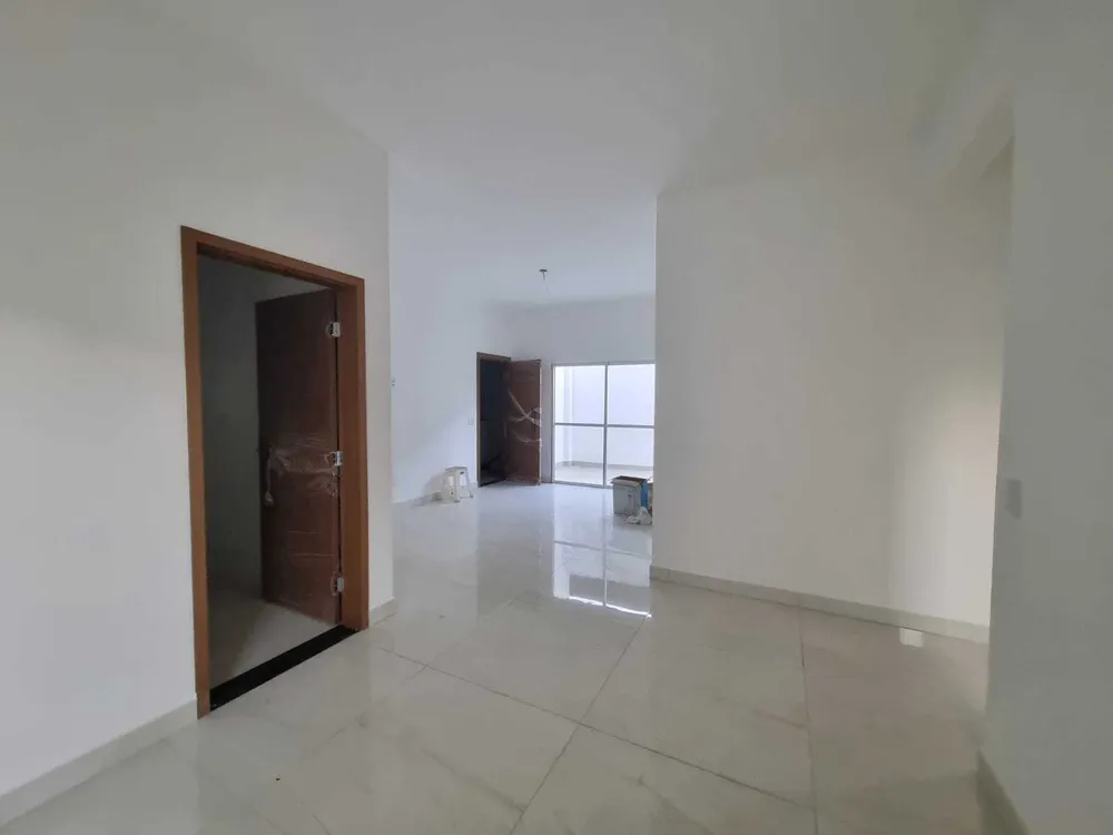 Apartamento, 3 quartos, 100 m² - Foto 2