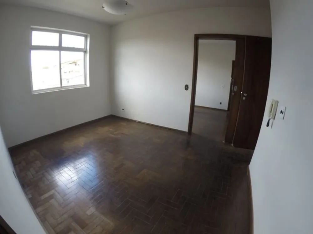 Apartamento, 3 quartos, 80 m² - Foto 2