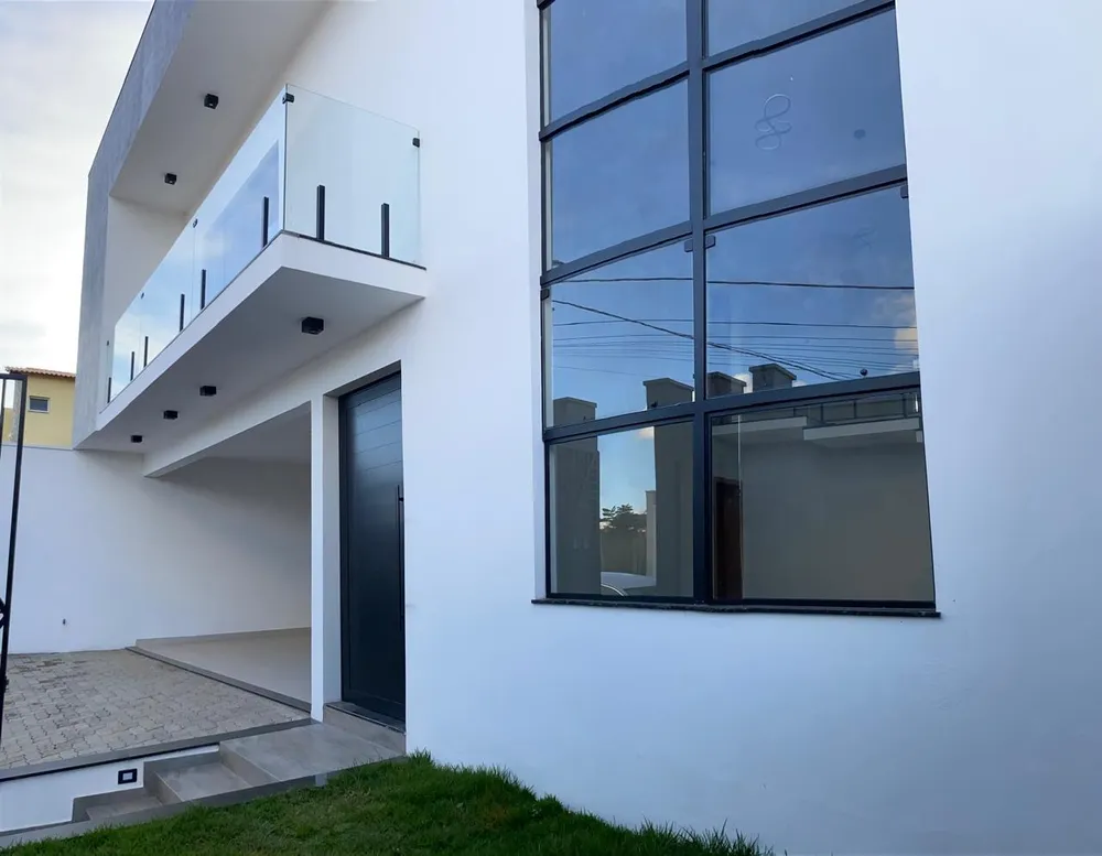 Casa, 3 quartos, 250 m² - Foto 1