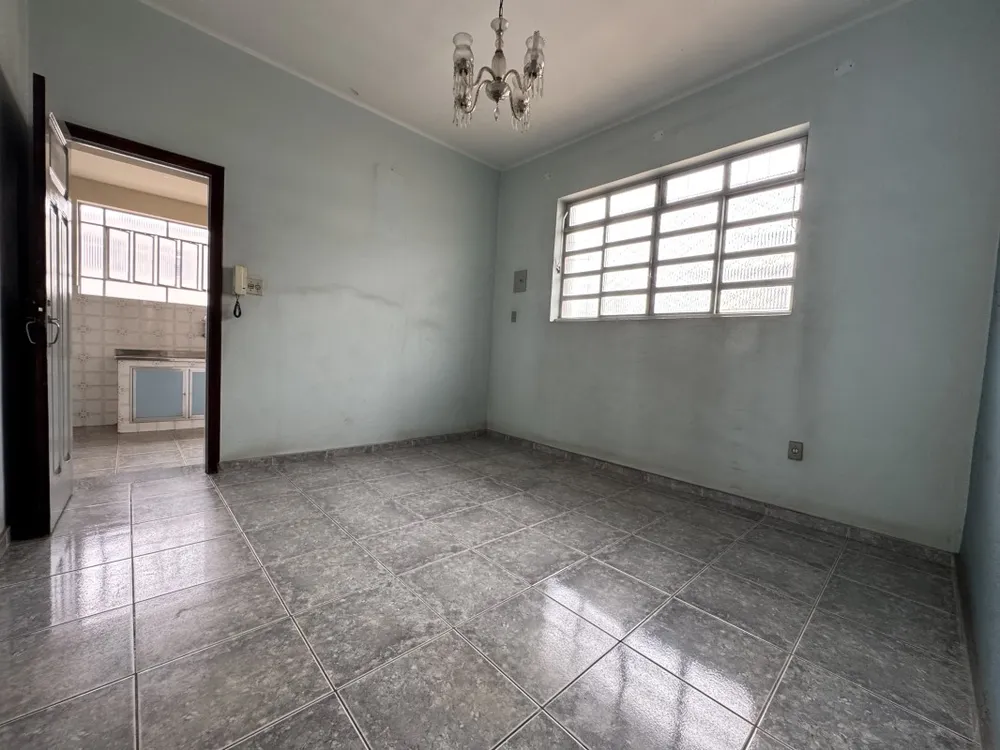 Casa, 3 quartos, 220 m² - Foto 4