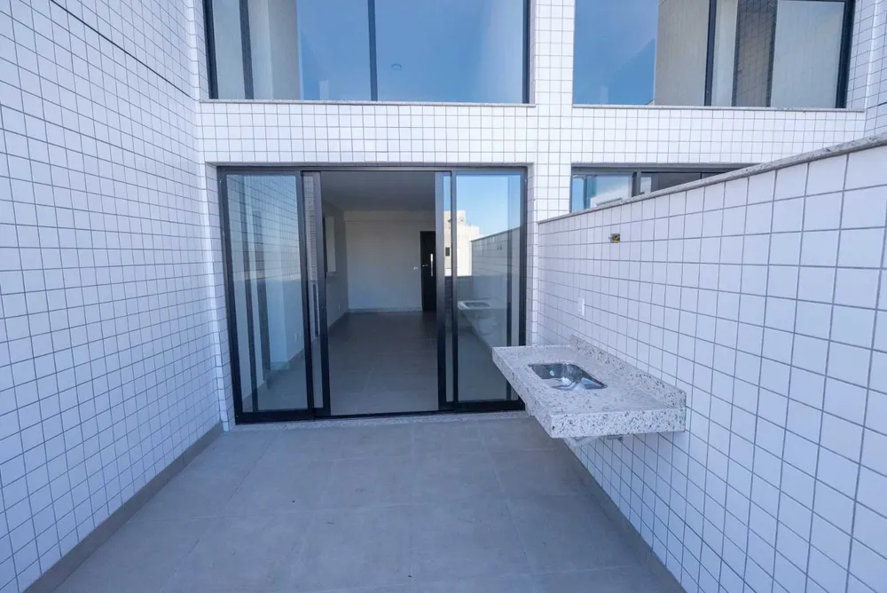 Apartamento, 3 quartos, 115 m² - Foto 1