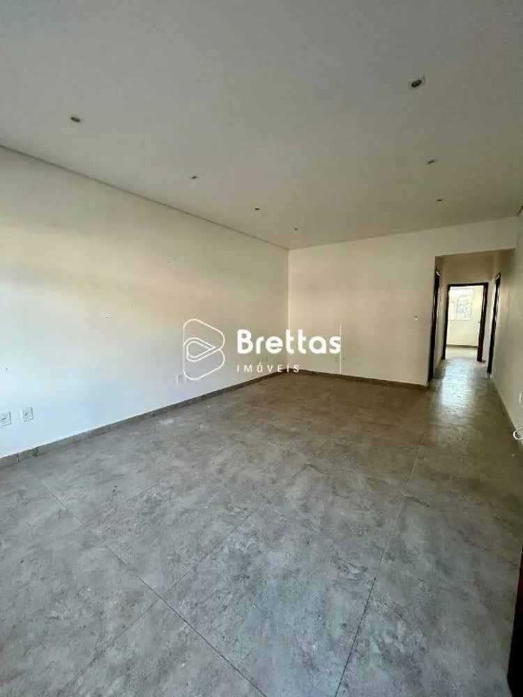 Casa, 3 quartos, 127 m² - Foto 2