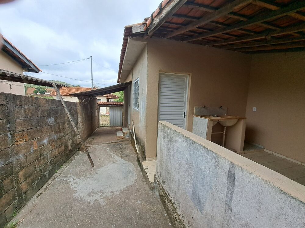 Casa para alugar com 3 quartos, 54m² - Foto 3