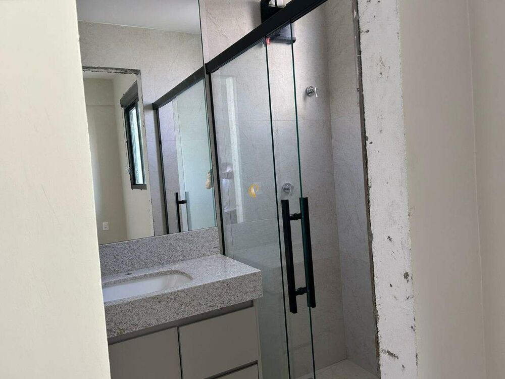 Apartamento à venda com 2 quartos, 64m² - Foto 5