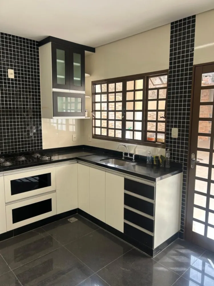 Casa, 3 quartos, 140 m² - Foto 11