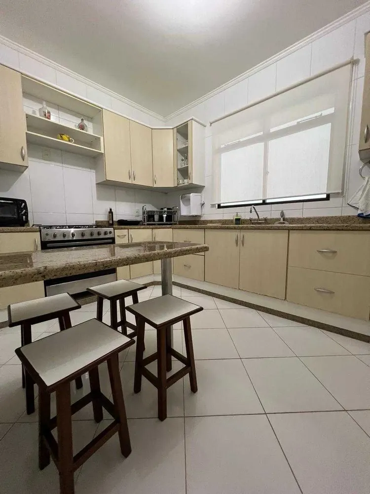 Casa, 4 quartos, 307 m² - Foto 9