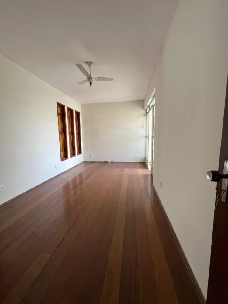 Apartamento, 3 quartos, 100 m² - Foto 1