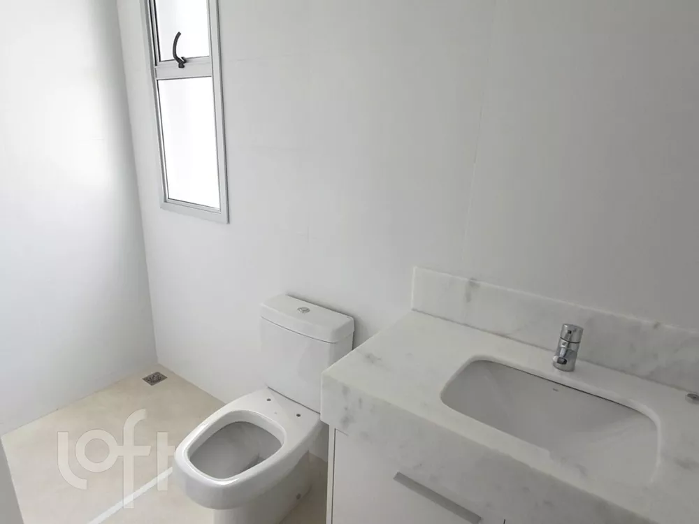 Apartamento à venda com 2 quartos, 67m² - Foto 5