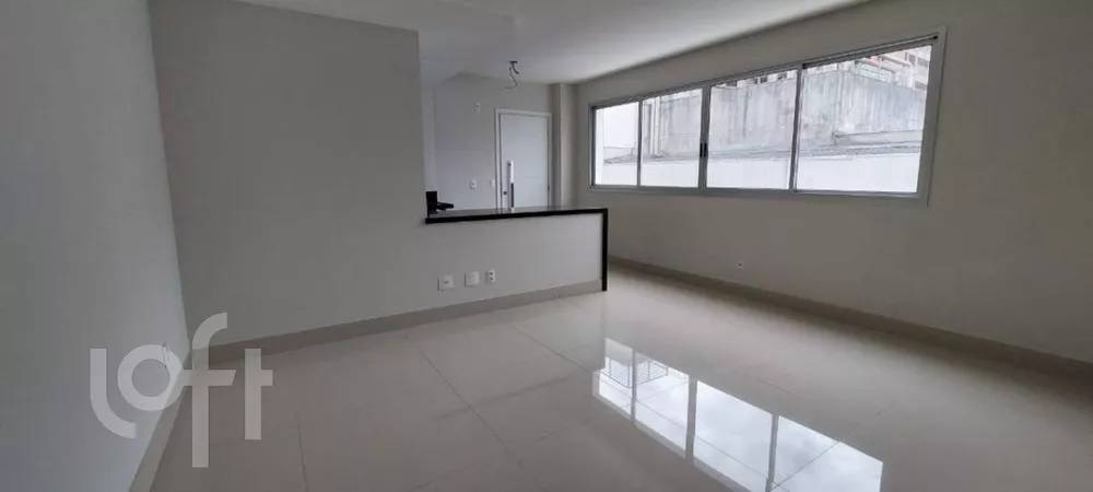 Apartamento à venda com 2 quartos, 67m² - Foto 1