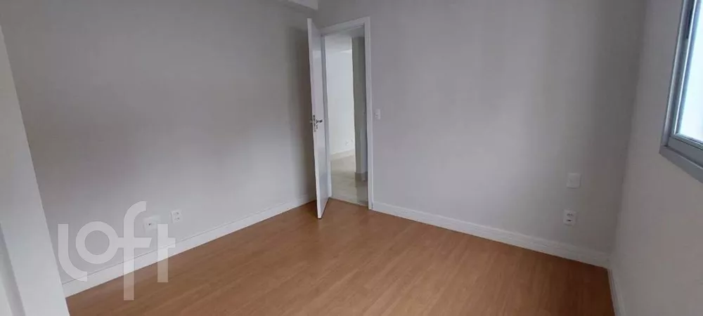 Apartamento à venda com 2 quartos, 67m² - Foto 7