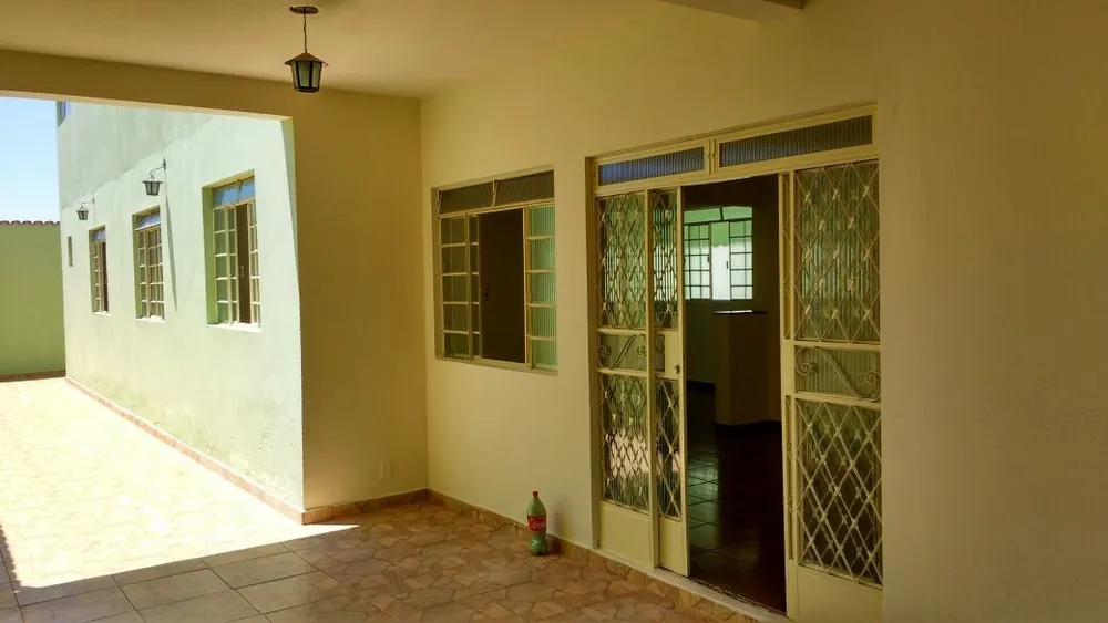 Casa, 3 quartos, 128 m² - Foto 1