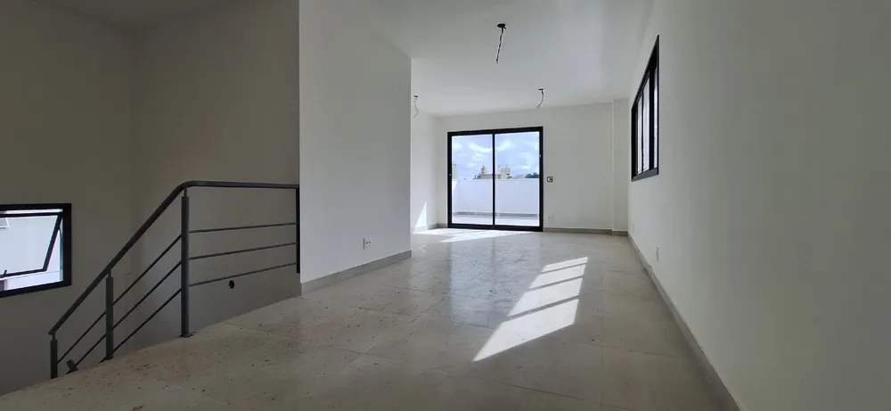 Cobertura, 3 quartos, 193 m² - Foto 1