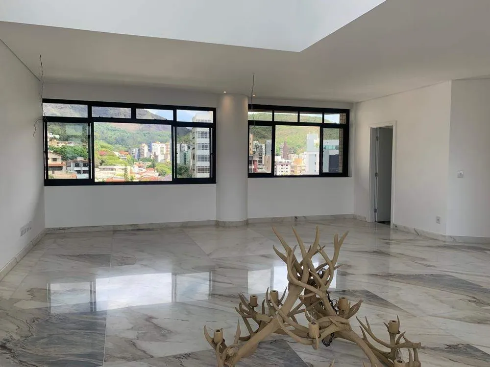 Cobertura, 4 quartos, 331 m² - Foto 2