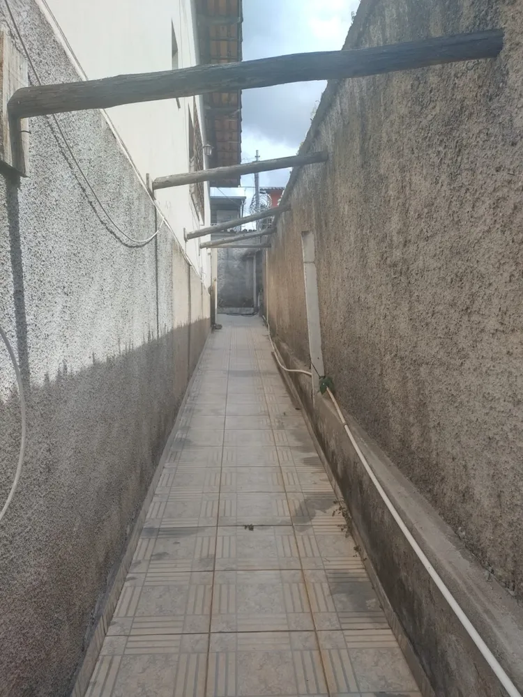 Casa, 3 quartos, 192 m² - Foto 2