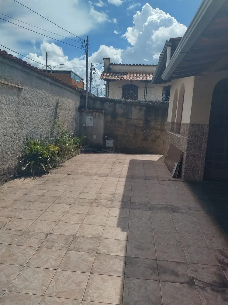 Casa, 3 quartos, 192 m² - Foto 3
