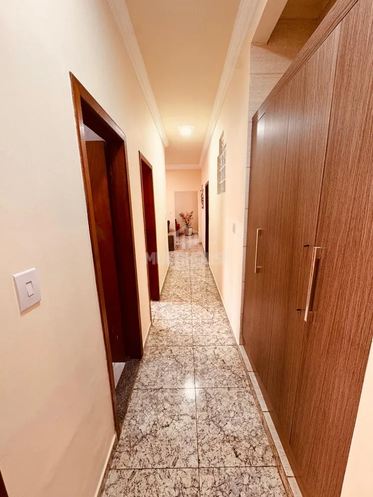 Casa, 3 quartos, 246 m² - Foto 5