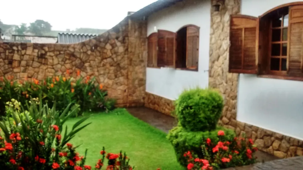Casa, 4 quartos, 203 m² - Foto 1
