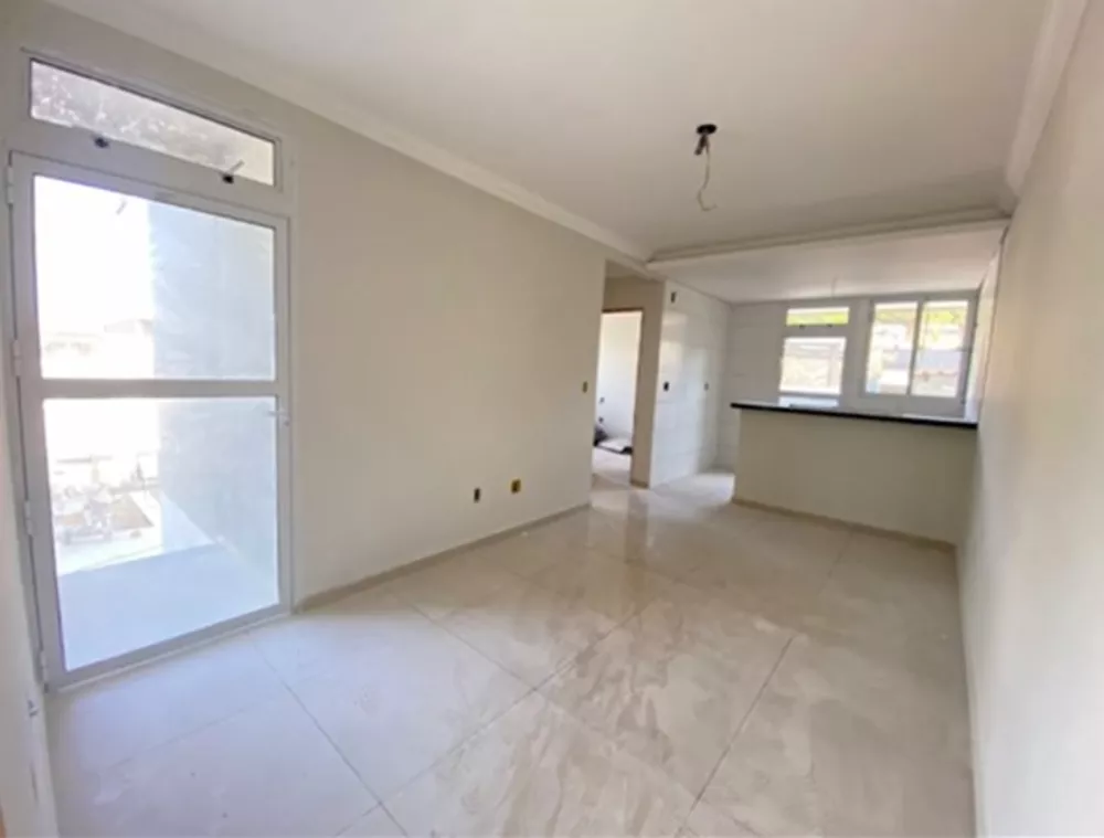 Apartamento à venda com 2 quartos, 58m² - Foto 3