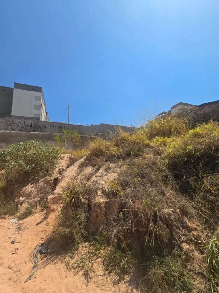 Terreno, 360 m² - Foto 2