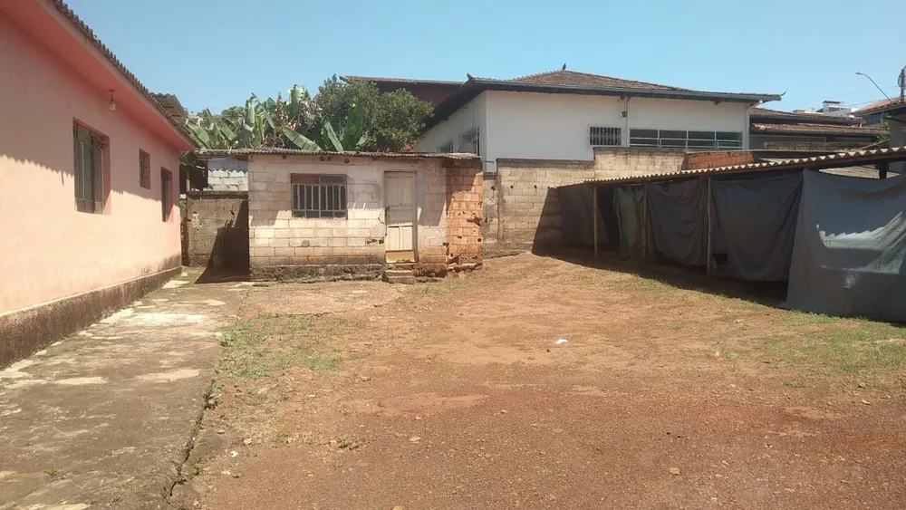 Loja-Salão, 600 m² - Foto 1