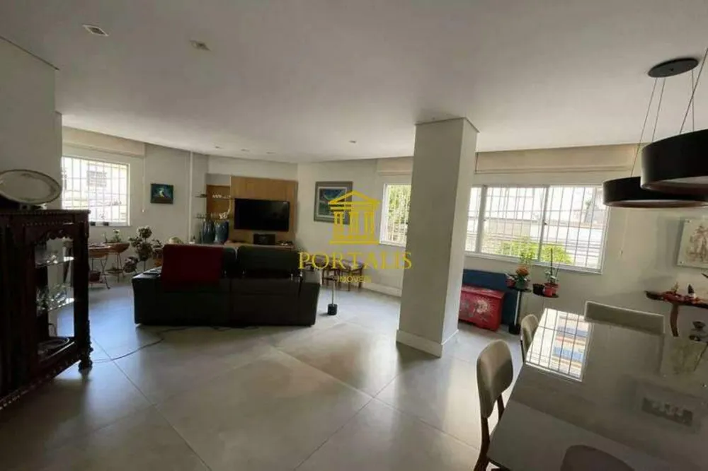 Apartamento, 3 quartos, 159 m² - Foto 2