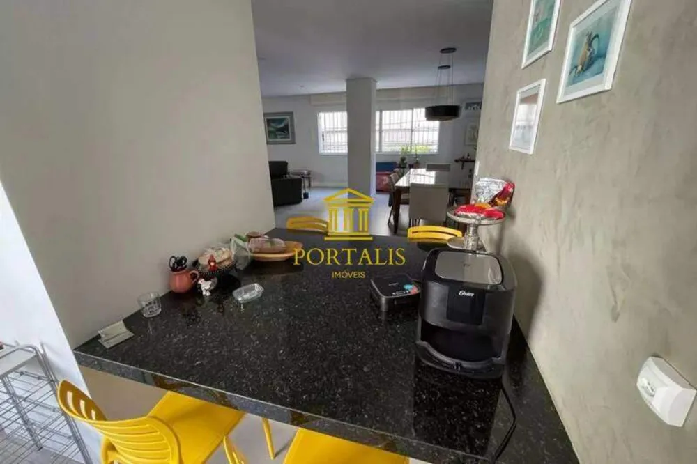 Apartamento, 3 quartos, 159 m² - Foto 2