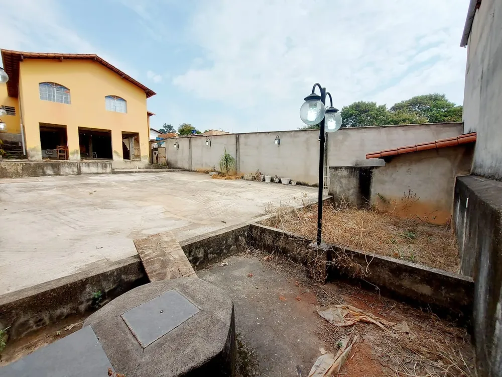 Casa, 4 quartos, 204 m² - Foto 2