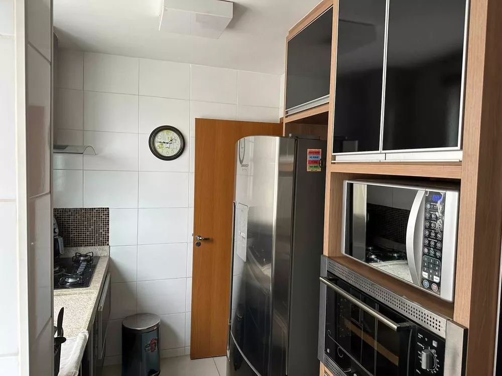 Apartamento à venda com 3 quartos, 85m² - Foto 11